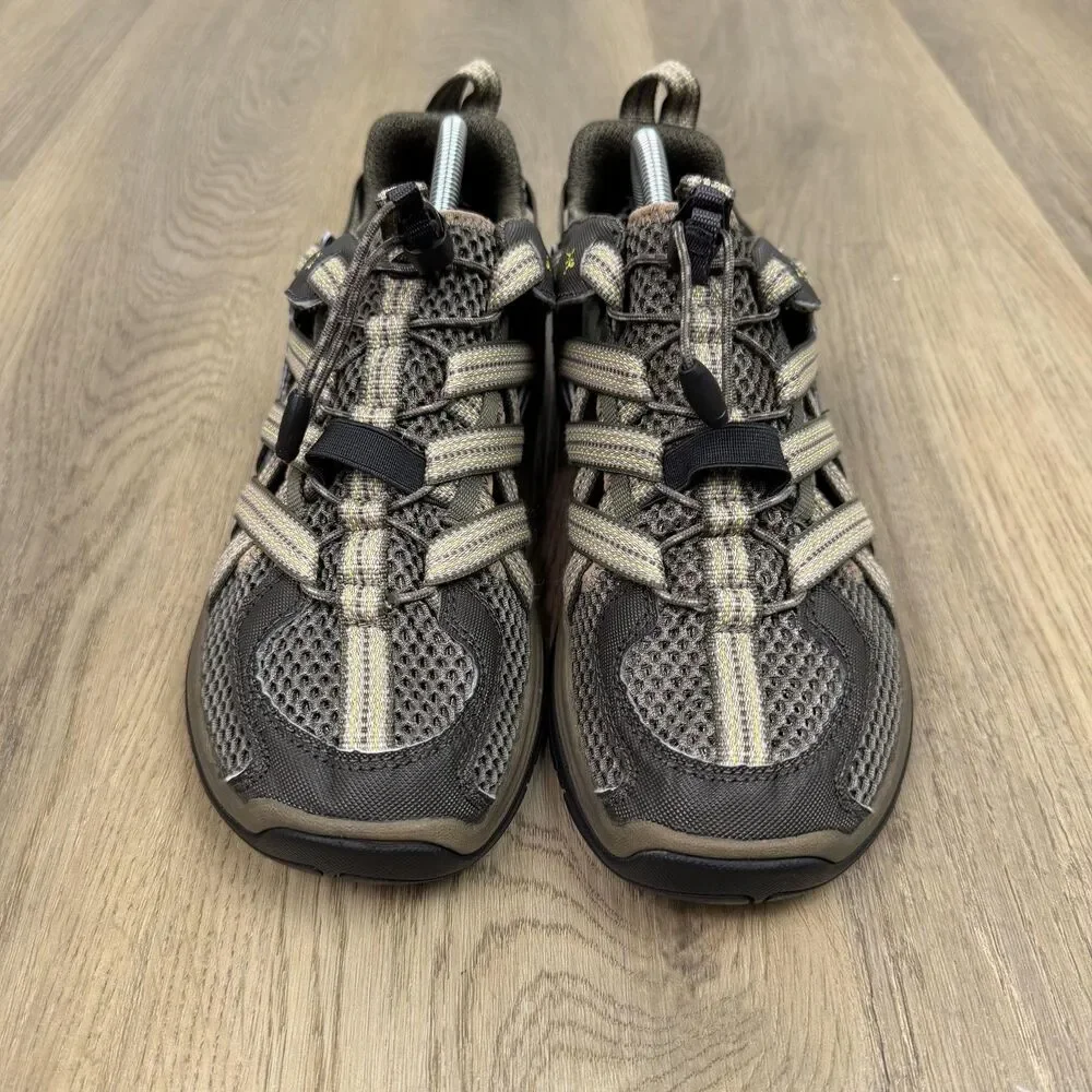 Chaco Shoes Mens Size 10 Brown Mesh Closed Toe Sandals Hiking Trail Water